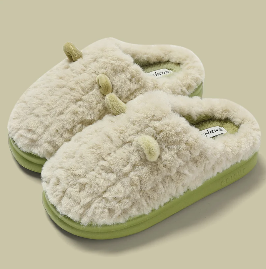LAINE Warm Furry Slippers