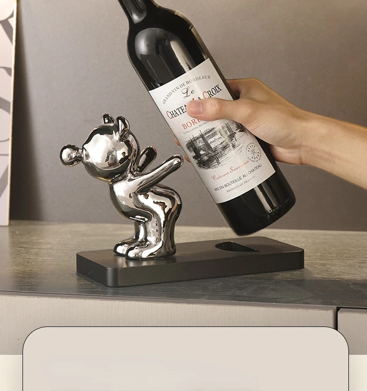 HUBERT Bear Wine Holder