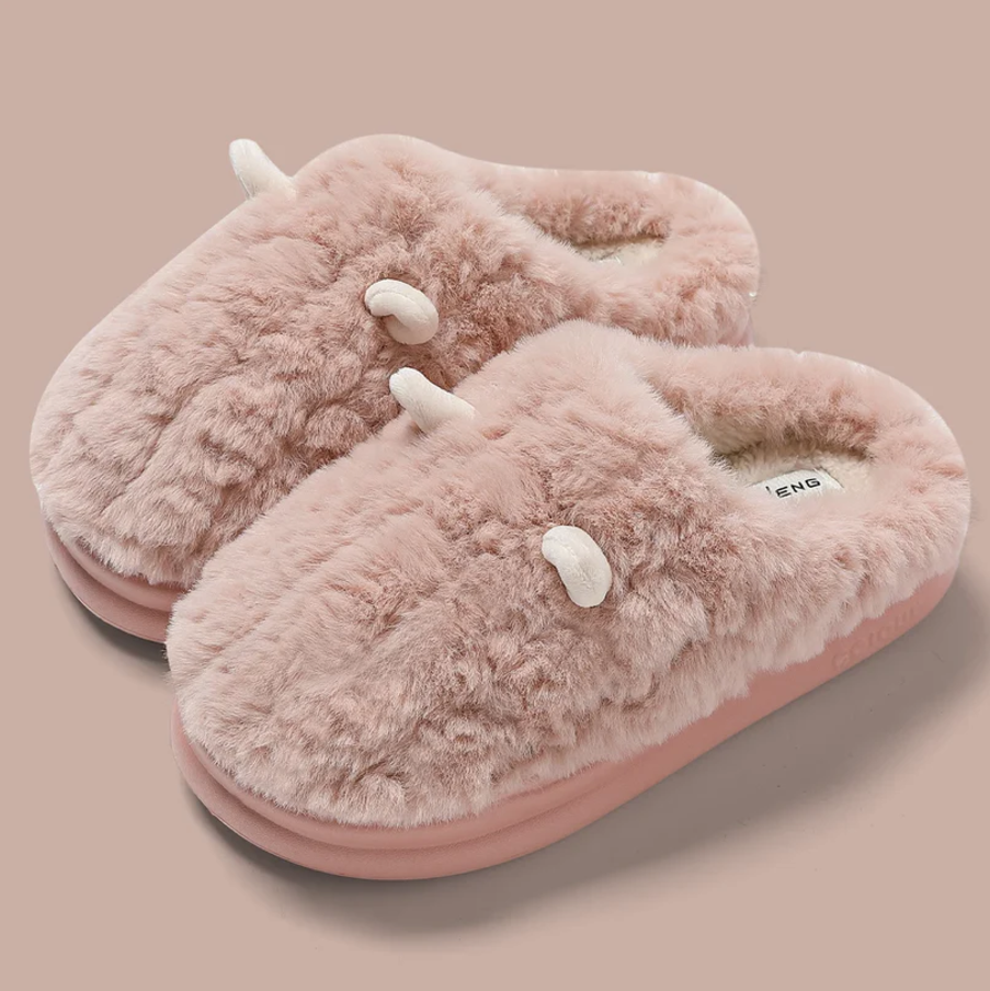 LAINE Warm Furry Slippers